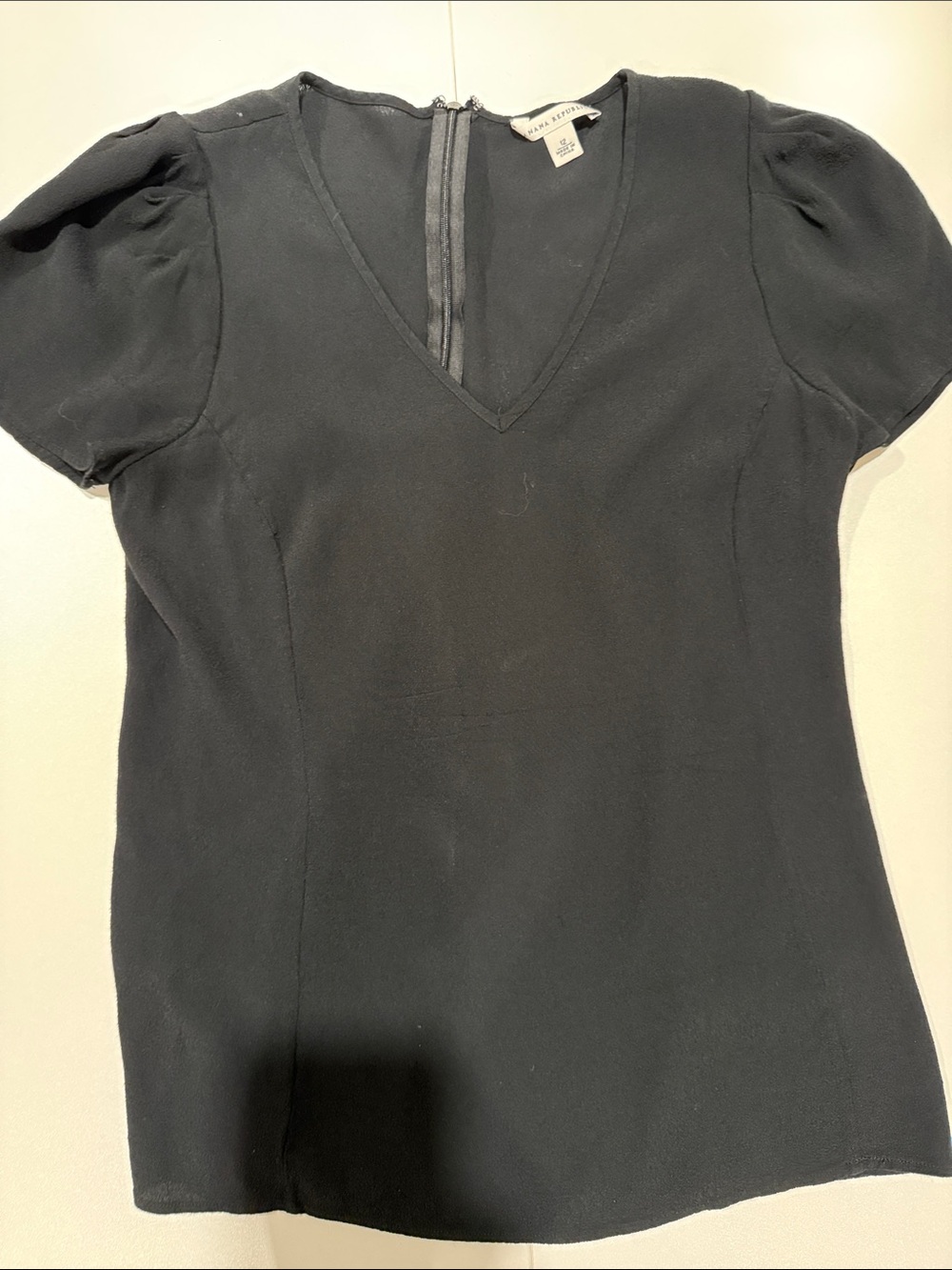 Banana Republic Black V-Neck Short Sleeve Blouse